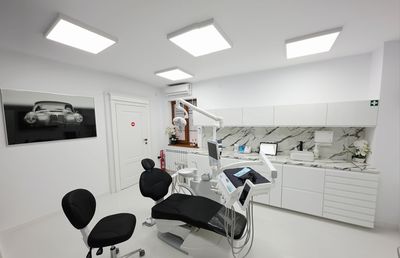 De ce aleg piteștenii o clinica dentara din Pitesti cu servicii complete