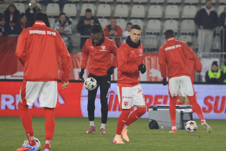 Dinamo - Petrolul, imagini dinaintea partidei // foto: Ionuț Iordache (GSP) - Cătălin Cîrjan