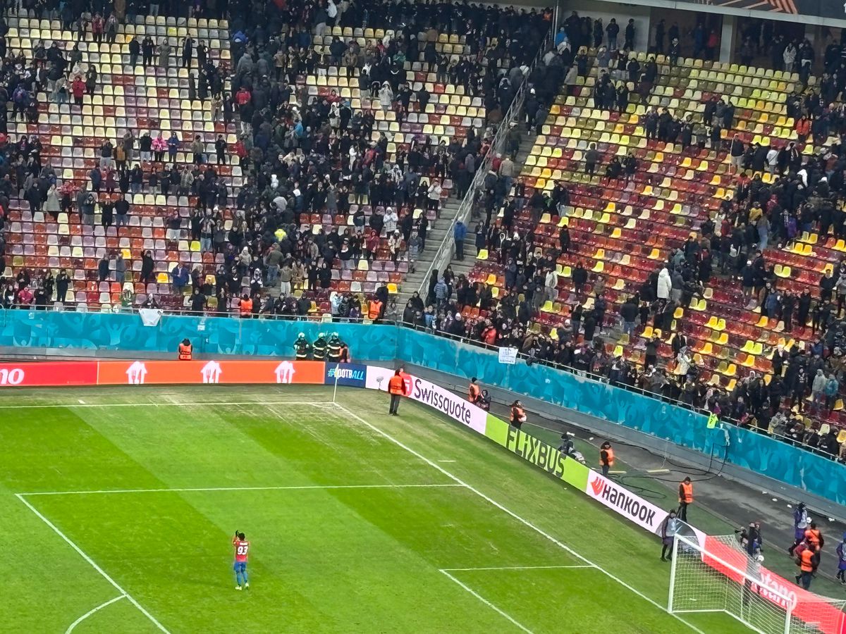 Ce s-a întâmplat imediat după FCSB - Fenerbahce » Gesturile care nu s-au văzut la TV