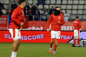 Dinamo - Petrolul, duel de tradiție pe „Arcul de Triumf” » Echipele de start + Imagini și informații de la stadion