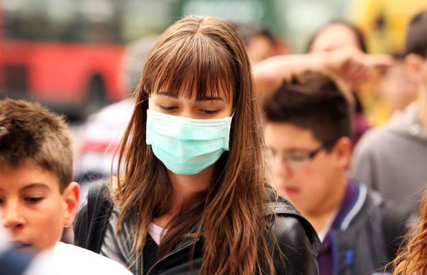 CORONAVIRUS / Nimeni nu și-a dat seama: anosmia, simptomul COVID-19 care apare la tineri