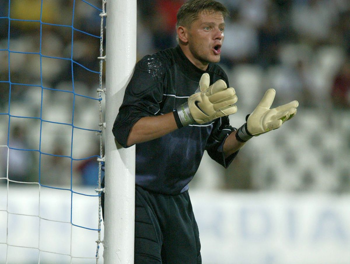 VIDEO Peluza Sud Steaua i-a adus un ultim omagiu lui Martin Tudor, în fața arenei din Ghencea