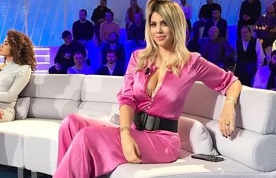 COVID-19. Maxi Lopez o atacă pe Wanda Nara: „Ce mamă eşti dacă ai dus copiii în epicentrul epidemiei?!"