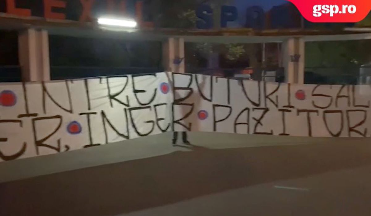 VIDEO Peluza Sud Steaua i-a adus un ultim omagiu lui Martin Tudor, în fața arenei din Ghencea