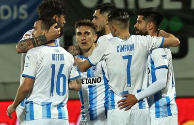 Bătăi de cap pentru Laurențiu Reghecampf înainte de duelul cu FCSB » Un titular de la CSU Craiova a ajuns la perfuzii