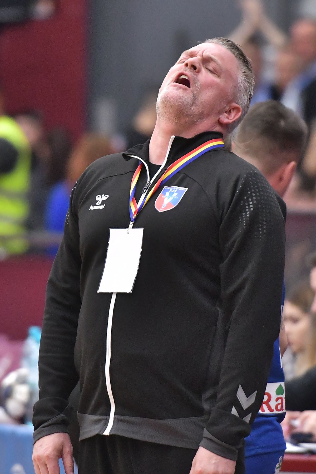 Rapid, victorie cu SCM Râmnicu Vâlcea » Momente de panică în final: Jovana Kovacevic s-a prăbușit pe parchet