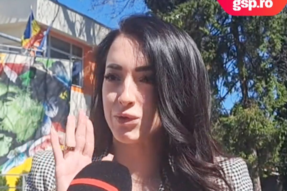 Larisa Iordache a venit să le vorbească elevilor de liceu: „E secretul nostru, să nu spuneți nimănui” :)