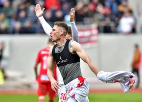 Ales de fani jucătorul sezonului regular, Iulian Roșu vrea să continue la Dinamo: „Ar fi cea mai mare bucurie pentru mine!”