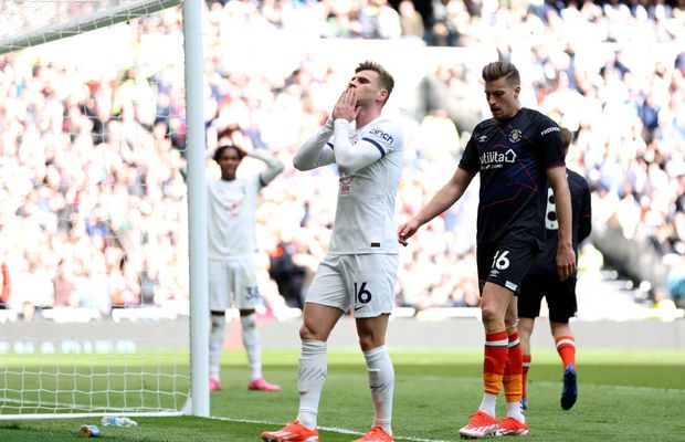 Fază uluitoare sub ochii lui Drăgușin » 3 ocazii uriașe irosite de Tottenham