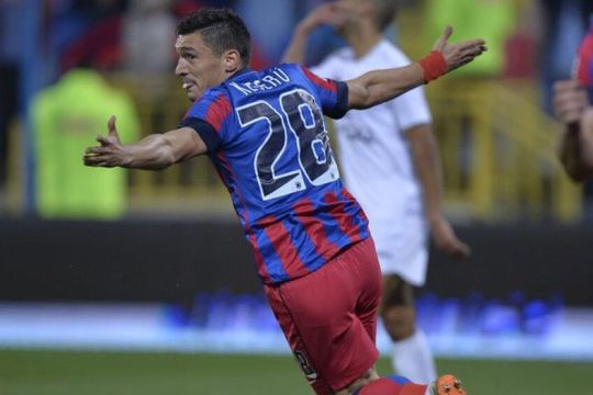 Fostul atacant Claudiu Keșeru (37 de ani) apreciază modul în care cei de la CFR Cluj tratează situația fundașului dreapta Cristi Manea (26 de ani).