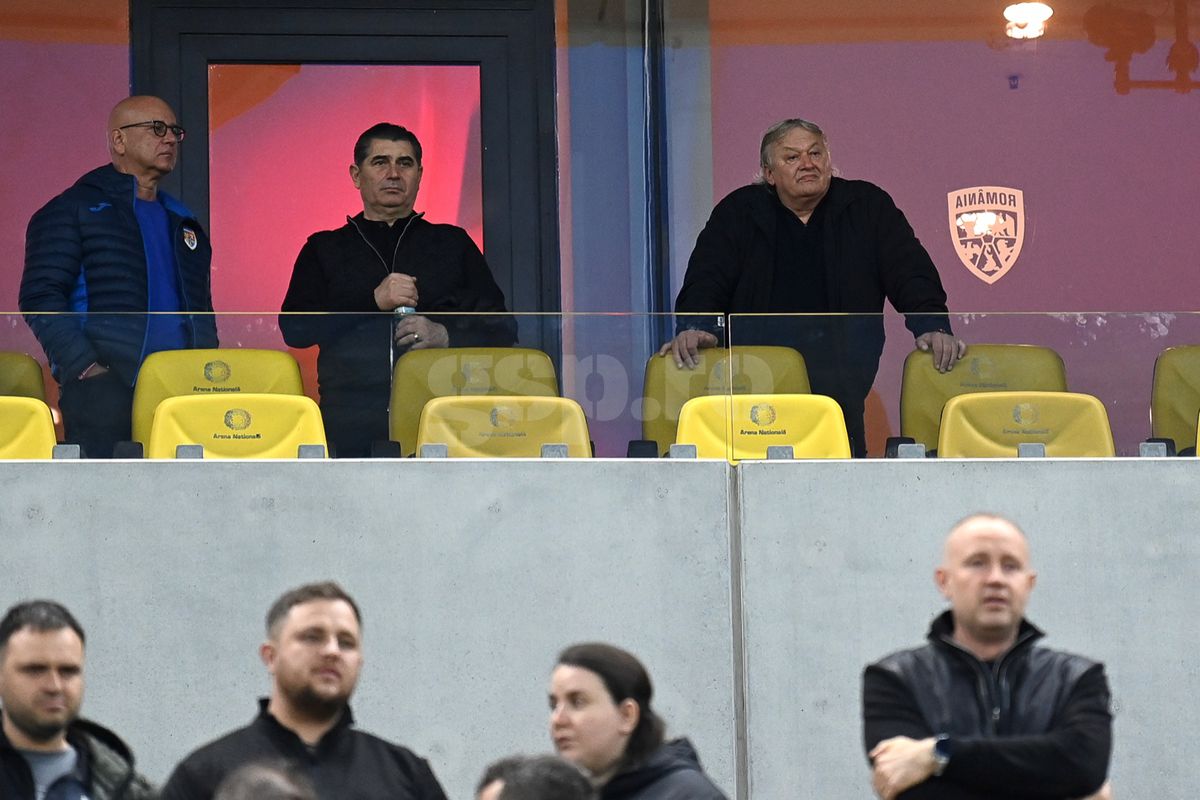 Dinamo - FCSB, imagini dinainte de meci + mesaje afișate în stadion