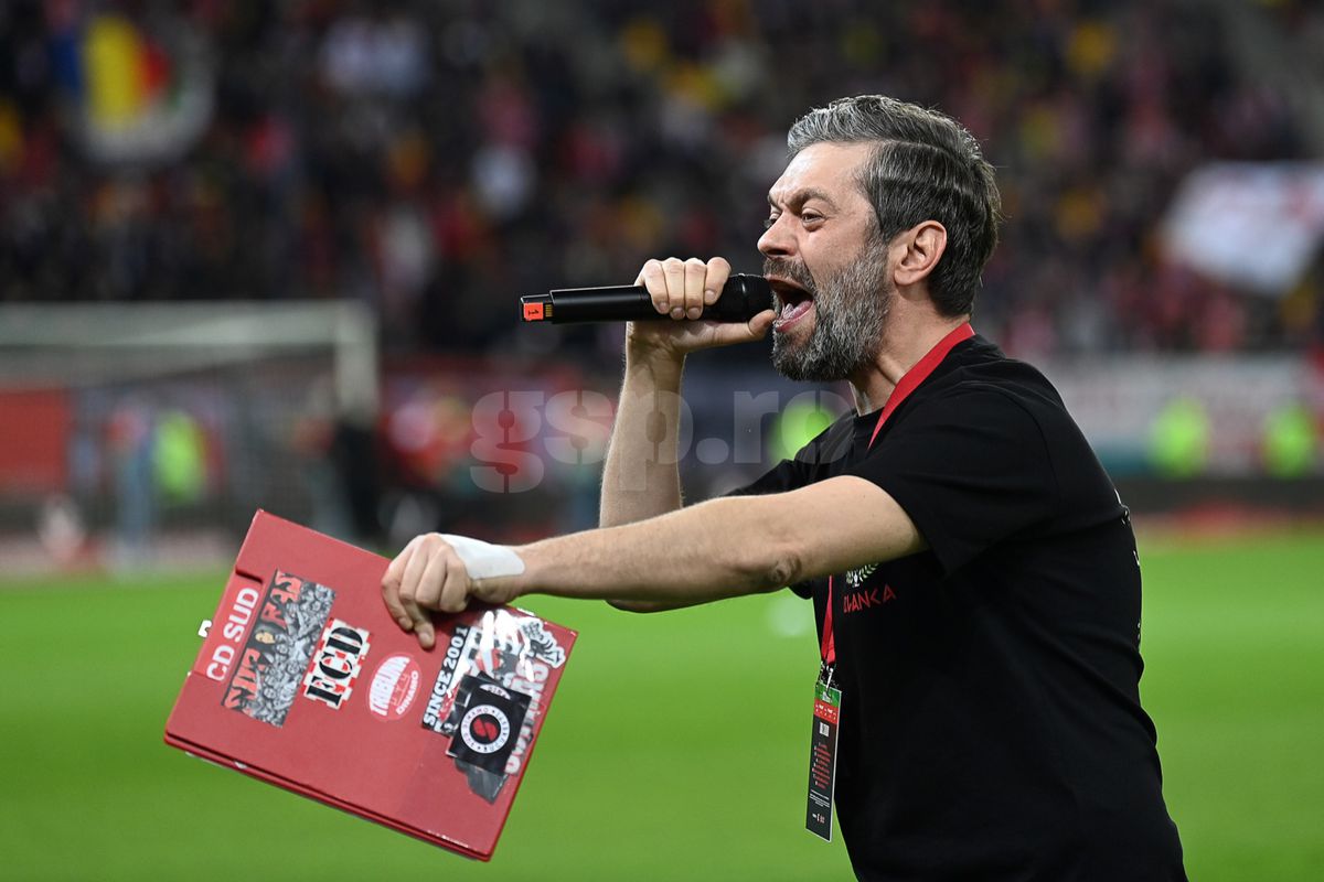 Dinamo - FCSB, imagini dinainte de meci + mesaje afișate în stadion