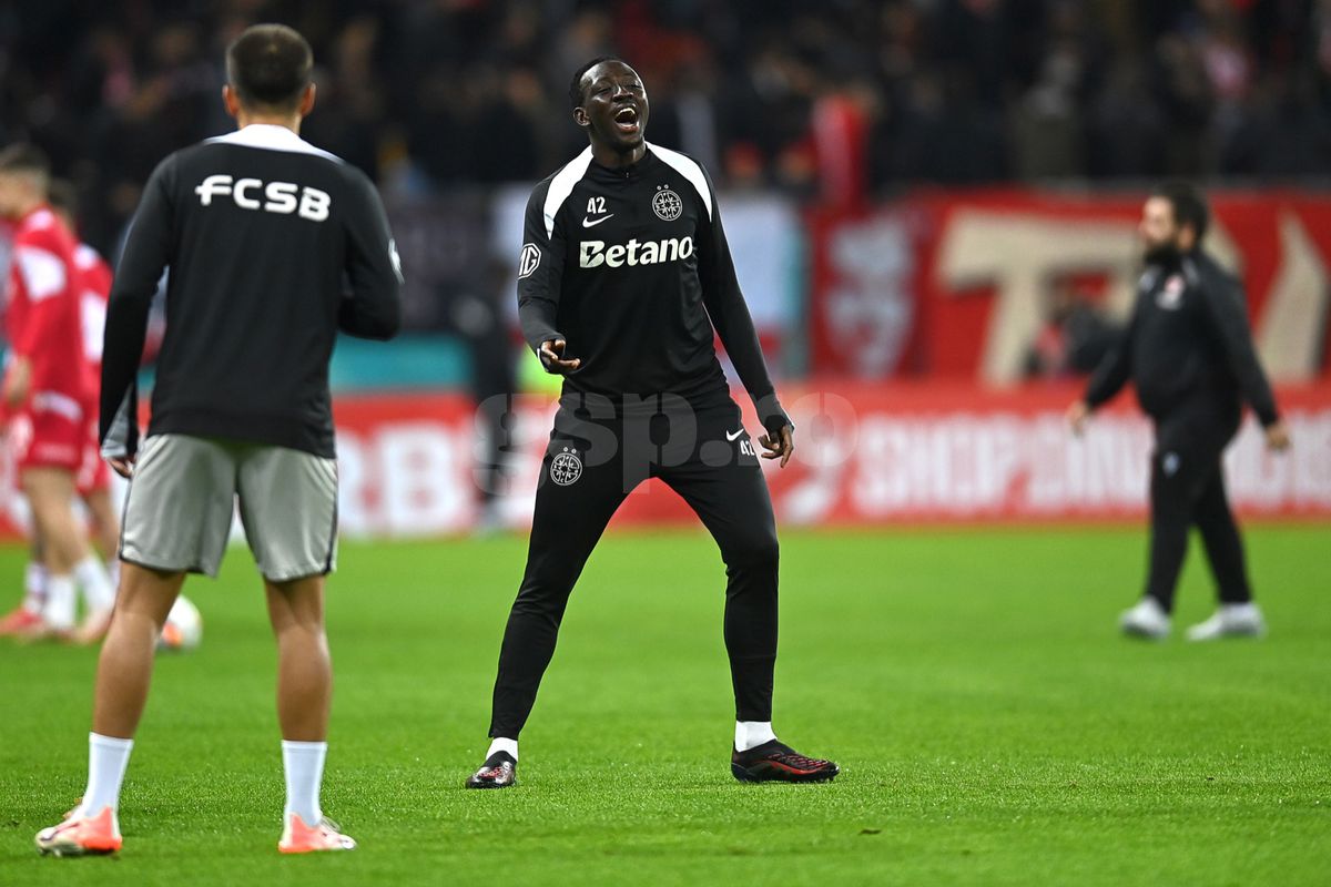 Dinamo - FCSB, imagini dinainte de meci + mesaje afișate în stadion