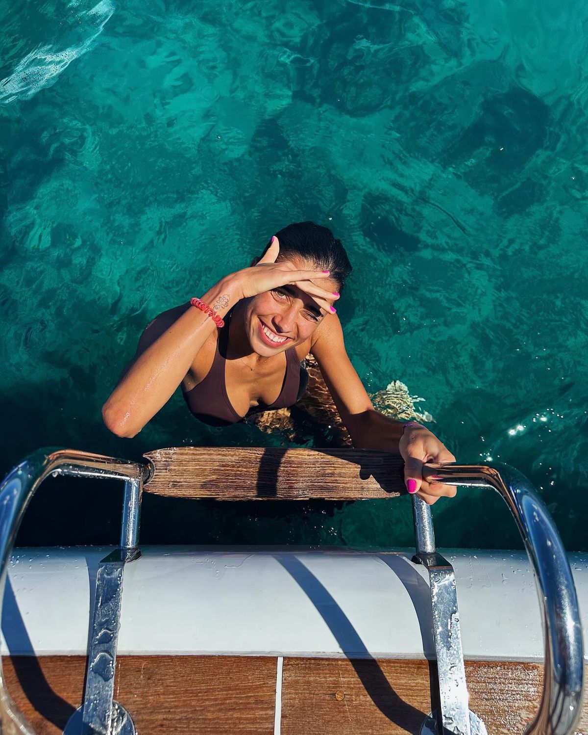 „Protejata” lui Djokovic cucerește Antalya, în timp ce își trăiește iubirea alături de superstarul Jan Oblak