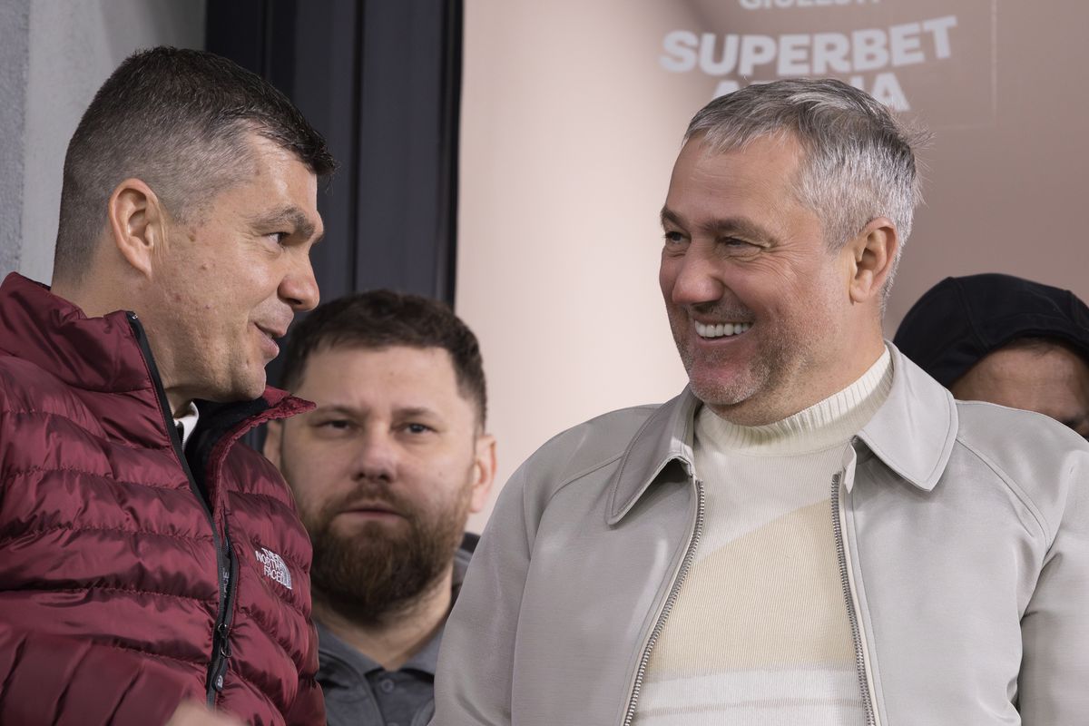 Gazeta a întrebat, Rădoi a dat răspunsul » Universitatea Craiova schimbă abordarea pentru „dubla” cu CFR Cluj: „Luăm în calcul inclusiv așa ceva”