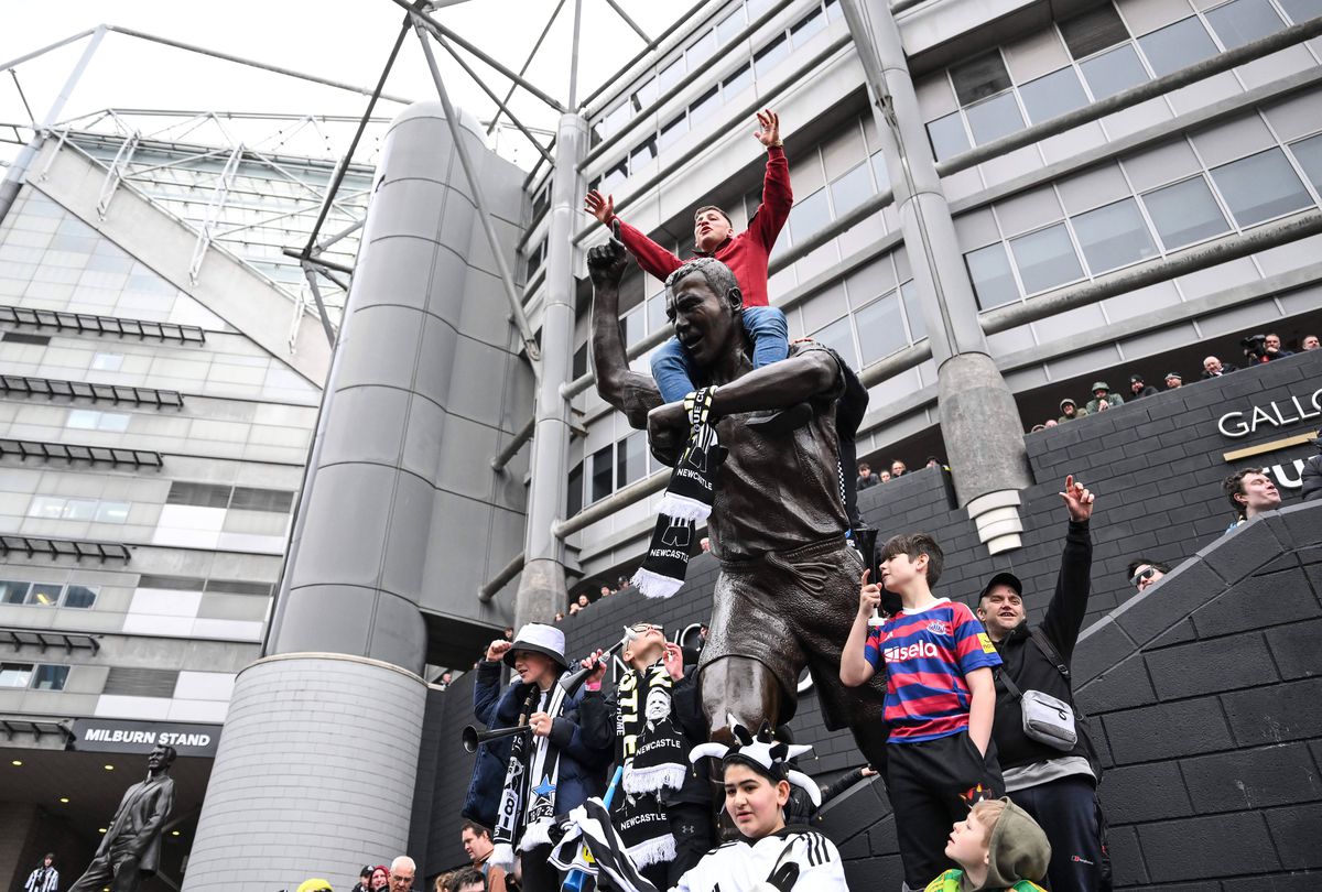 Suporterii lui Newcastle au sărbătorit triumful din Cupa Ligii Angliei