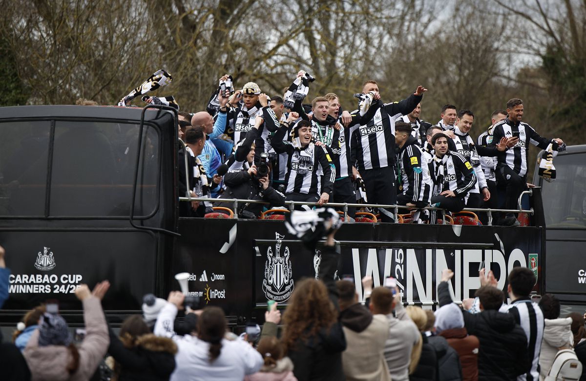 Suporterii lui Newcastle au sărbătorit triumful din Cupa Ligii Angliei