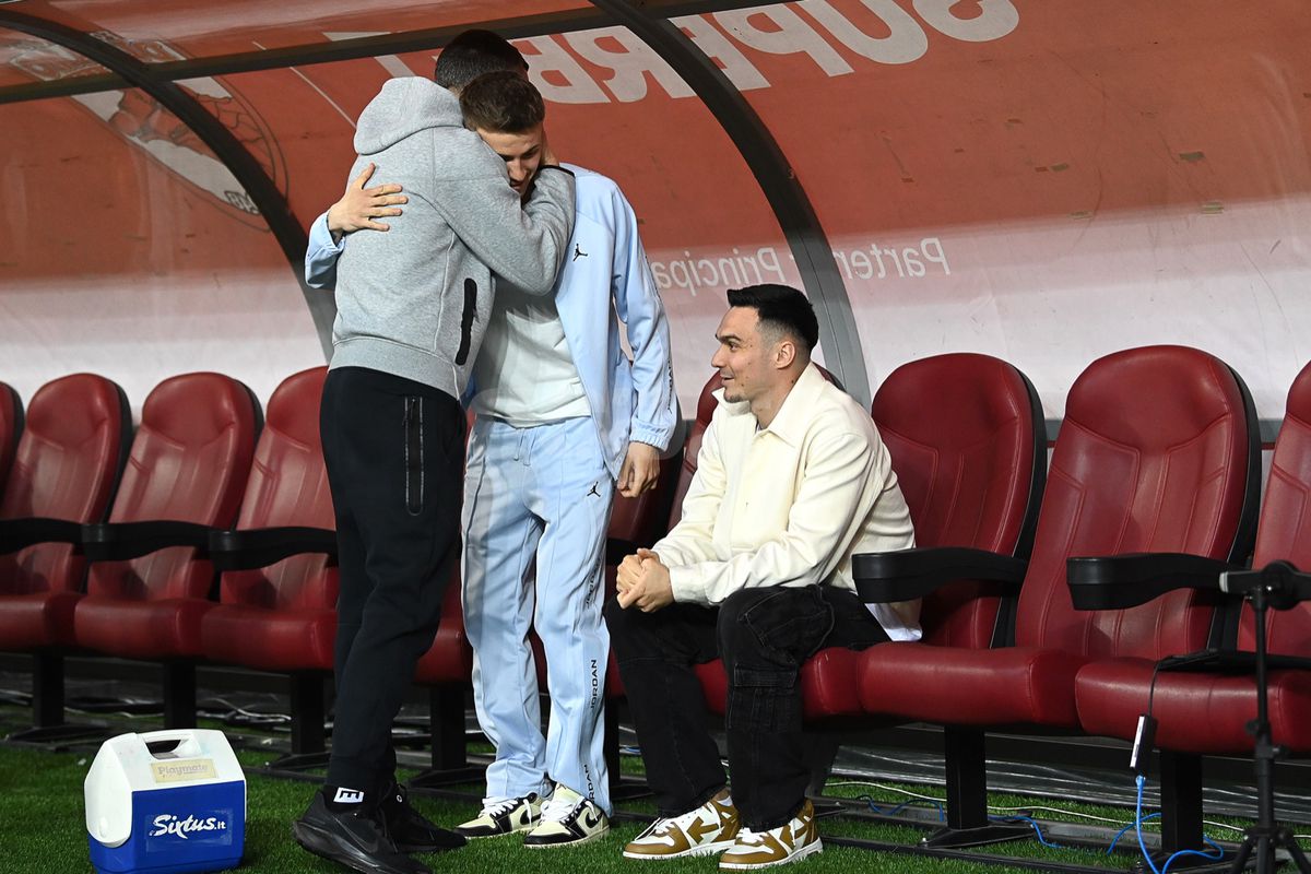 Dinamo - FCSB, imagini dinainte de meci + mesaje afișate în stadion