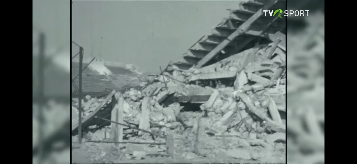 Imagini în premieră difuzate de Televiziunea Română » Cum a fost devastat stadionul Rapid în bombardamentele din 1944!