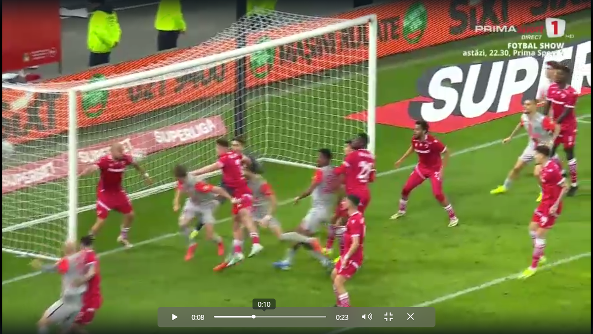 Fază controversată în derby-ul Dinamo - FCSB » Adrian Porumboiu și Marius Avram s-au pus de acord!