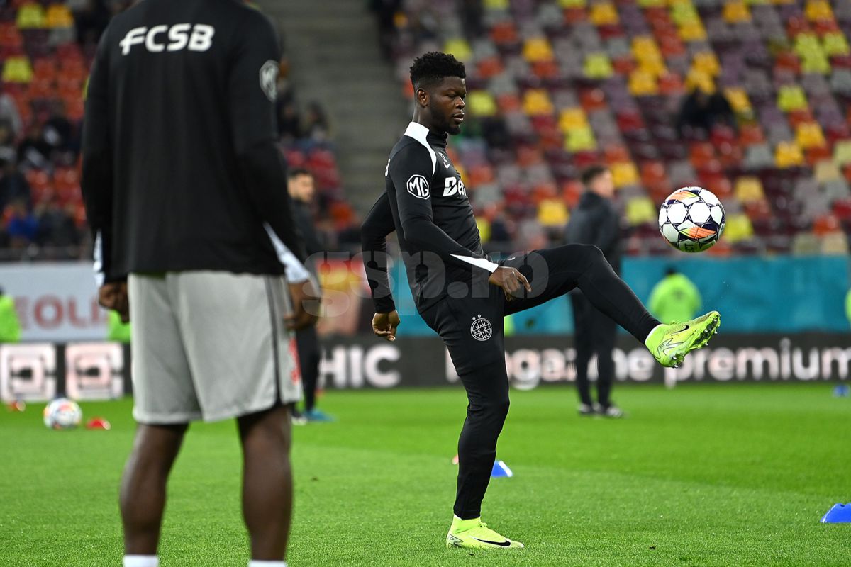 Dinamo - FCSB, imagini dinainte de meci + mesaje afișate în stadion