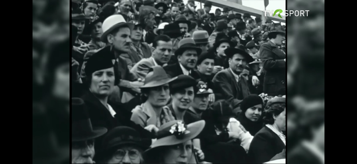 Imagini în premieră difuzate de Televiziunea Română » Cum a fost devastat stadionul Rapid în bombardamentele din 1944!