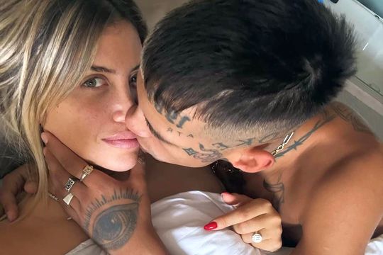 Wanda Nara postează pe Instagram fotografii din pat cu noul iubit, rapperul El Gente