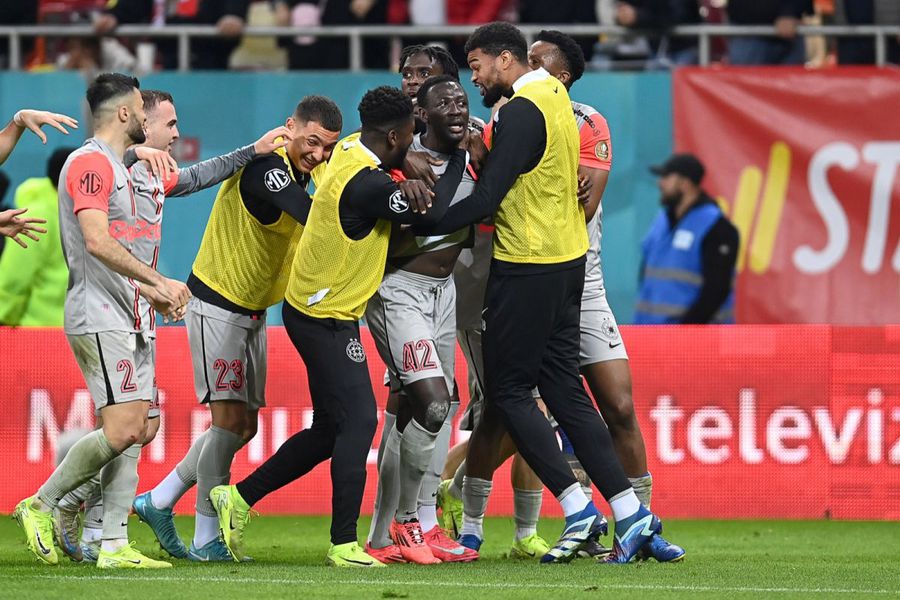 Dinamo nu e în stare să bată nici jumătate de FCSB