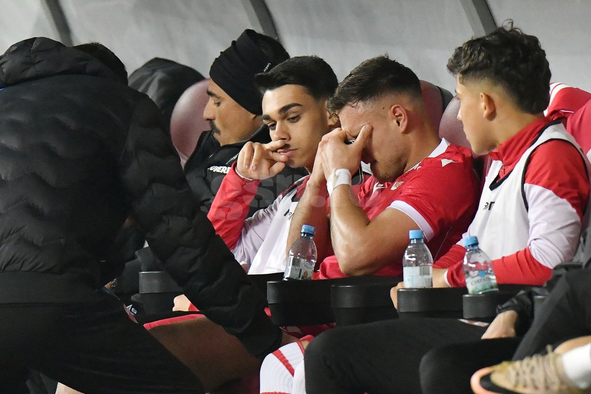 Dennis Politic, disperat, a luat decizia după o nouă accidentare: „Nu mai înțeleg nimic, am fost la controale!”