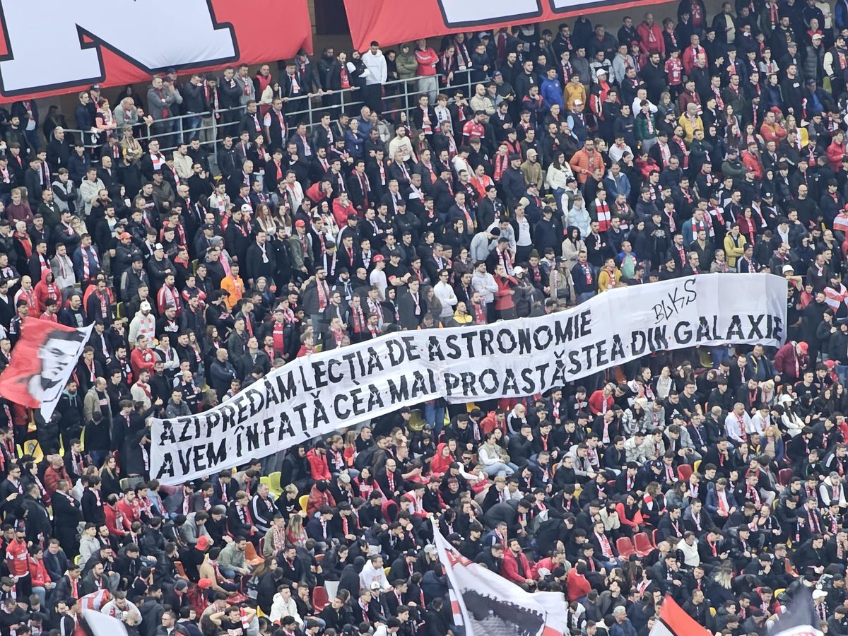 Dinamo - FCSB, imagini dinainte de meci + mesaje afișate în stadion