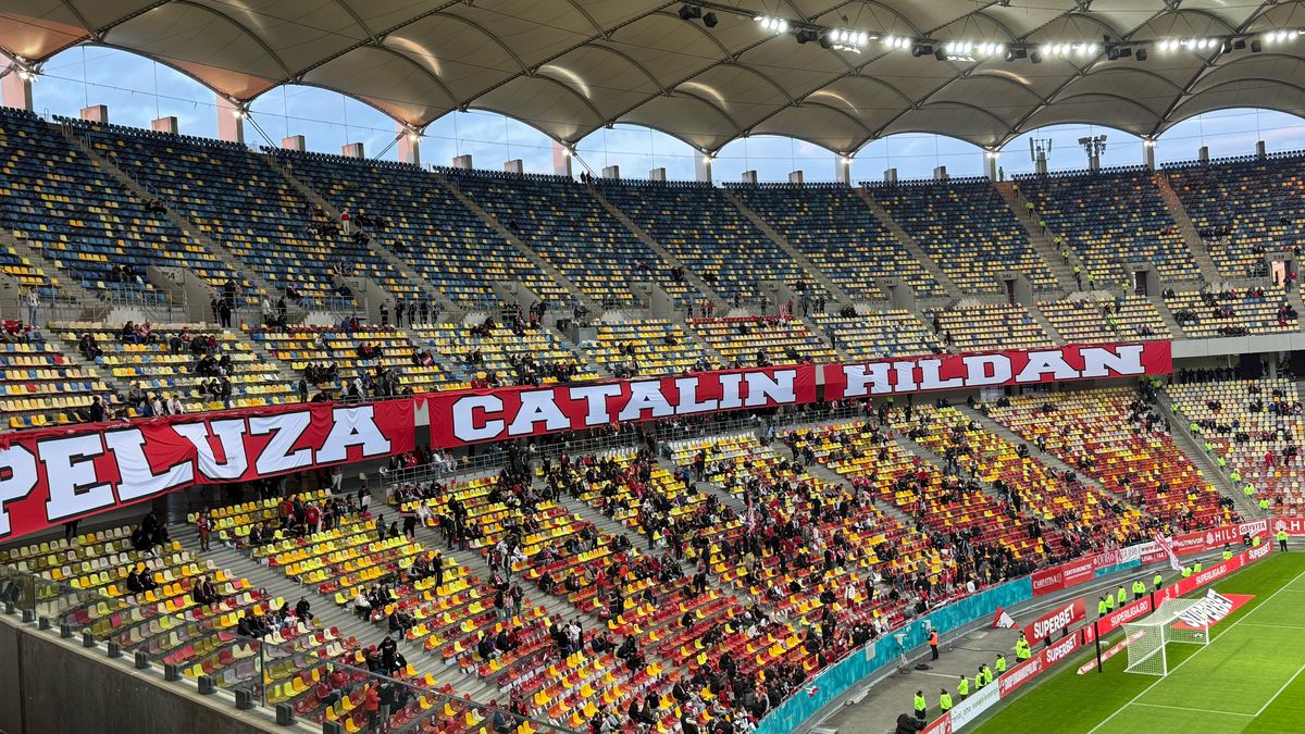 Mustață spera să introducă două bannere abominabile la Dinamo - FCSB » Ce conțineau, în realitate, mesajele descrise drept „ironii”