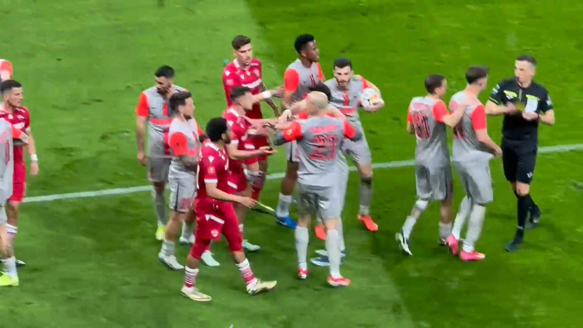 DINAMO - FCSB/ Miculescu s-a bucurat în fața PCH