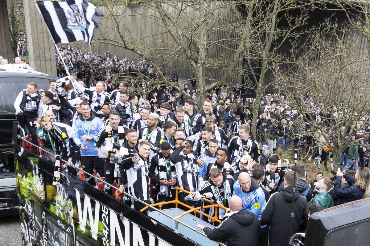 Suporterii lui Newcastle au sărbătorit triumful din Cupa Ligii Angliei