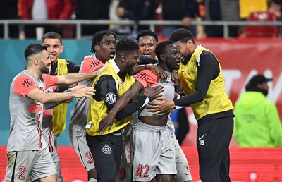 Era aproape imposibil ca Alhassan să marcheze așa în Dinamo - FCSB! » 3 detalii din raportul din Derby de România