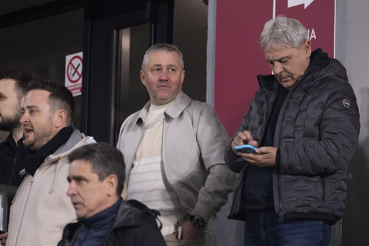 Gazeta a întrebat, Rădoi a dat răspunsul » Universitatea Craiova schimbă abordarea pentru „dubla” cu CFR Cluj: „Luăm în calcul inclusiv așa ceva”