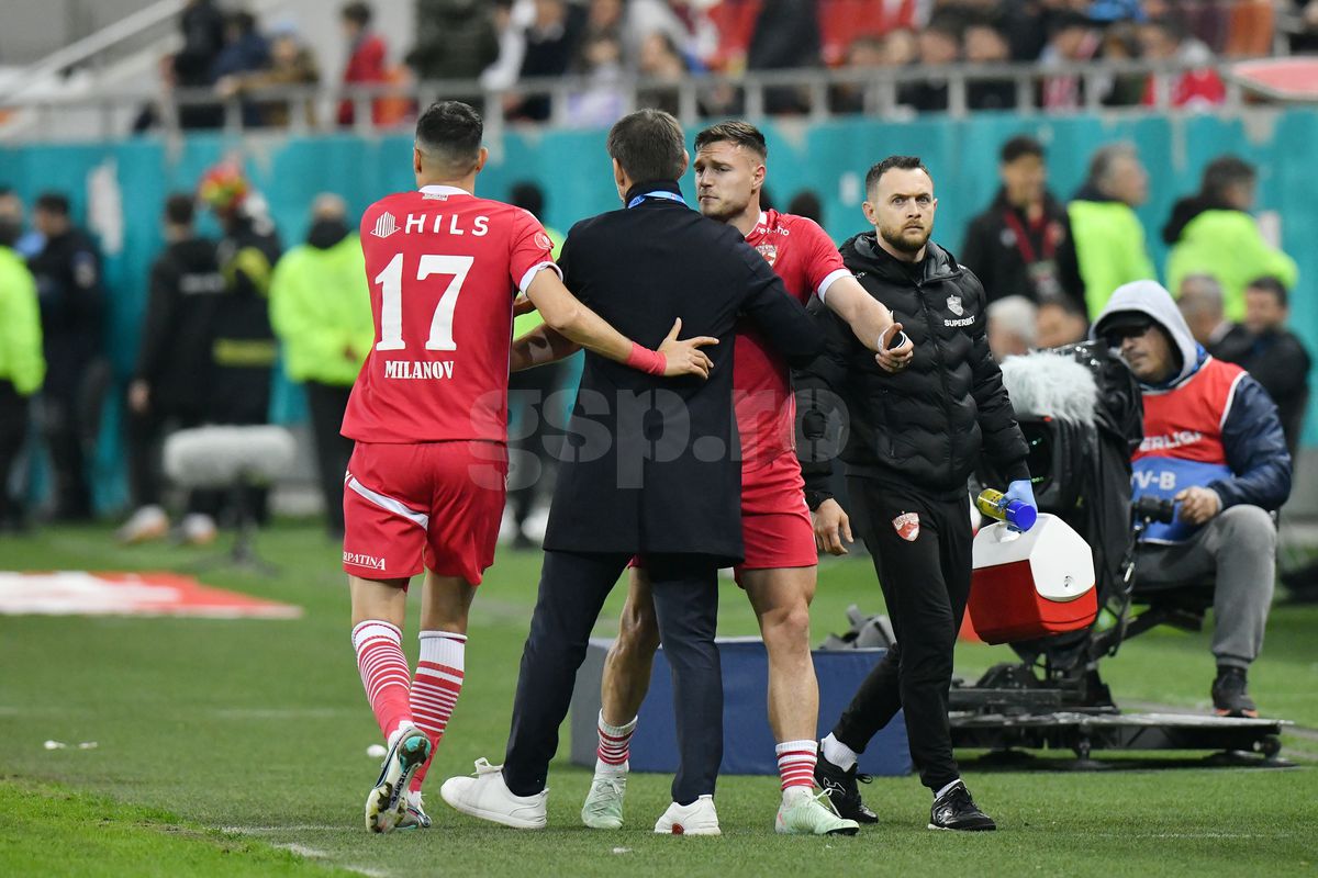 Dinamo a făcut implozie în 10 minute cu FCSB » Dărâmat, Politic a izbucnit în lacrimi pe margine