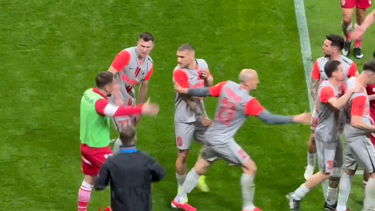 DINAMO - FCSB/ Miculescu s-a bucurat în fața PCH