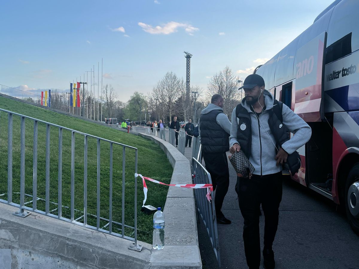 FCSB a ajuns la Arena Națională pentru meciul cu Dinamo