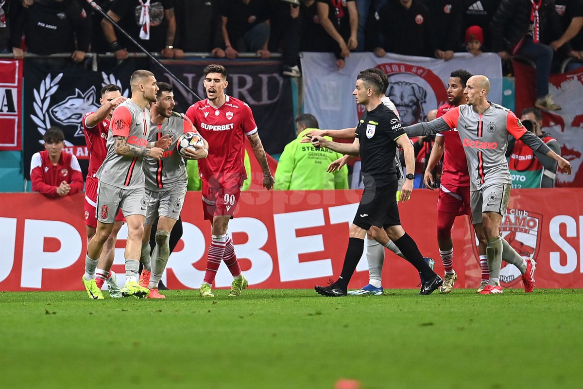 Vis spulberat! Dinamo NU va avea drept de joc în cupele europene pentru următorii doi ani