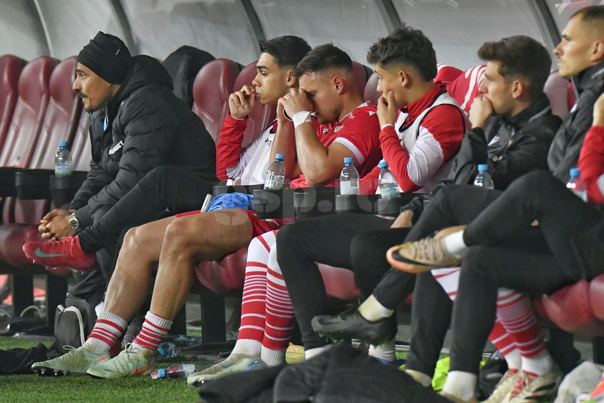 Dennis Politic, disperat, a luat decizia după o nouă accidentare: „Nu mai înțeleg nimic, am fost la controale!”