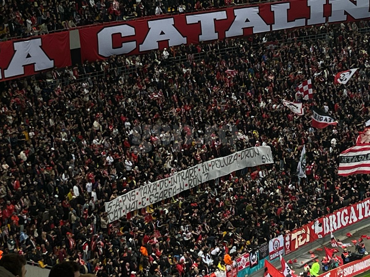 Dinamo - FCSB, imagini dinainte de meci + mesaje afișate în stadion
