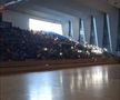 Fanii au răbufnit în prima ligă din România! Au stins lumina și au început să strige: „Demisia! Hoții!”