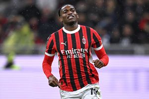 „Un Leao complet diferit”: cum a transformat Allegri vedeta de la AC Milan