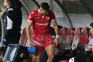 Dennis Politic, disperat, a luat decizia după o nouă accidentare: „Nu mai înțeleg nimic, am fost la controale!”