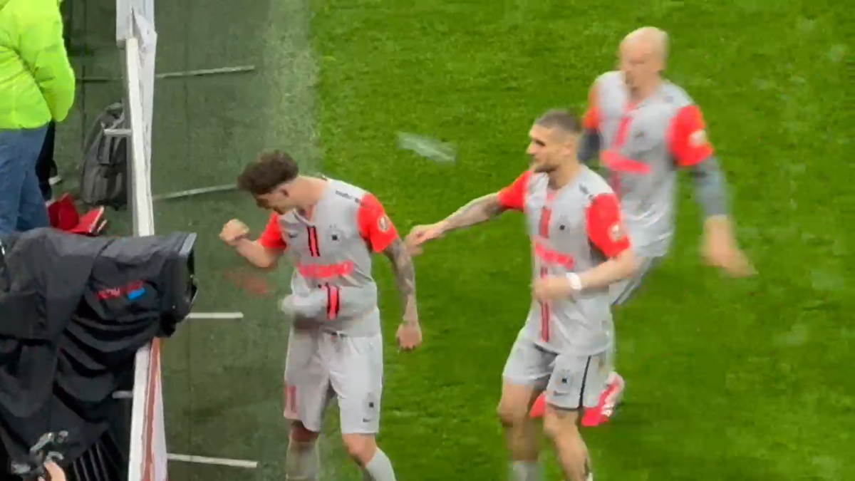 DINAMO - FCSB/ Miculescu s-a bucurat în fața PCH