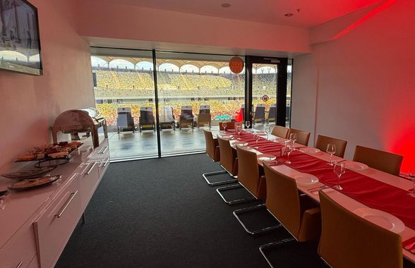 Insider în lojile de la Dinamo - FCSB » Cum arată meniul și ce au lipit „câinii” pe pereți