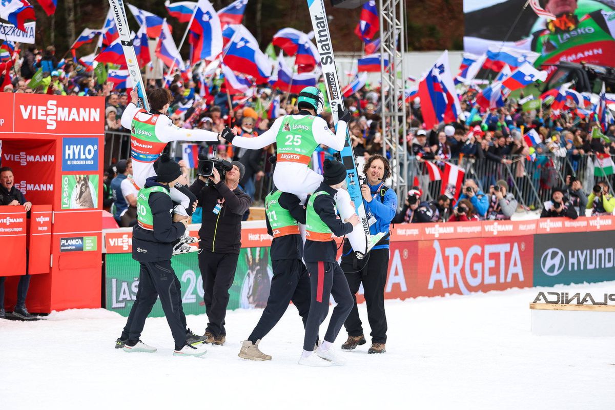 Domen Prevc, record mondial la sărituri cu schiurile