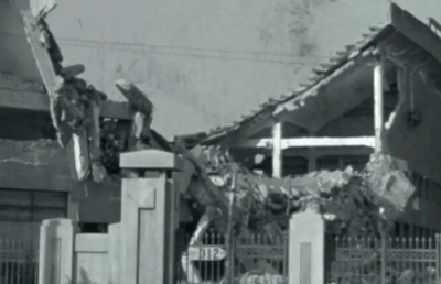 Imagini în premieră difuzate de Televiziunea Română » Cum a fost devastat stadionul Rapid în bombardamentele din 1944!