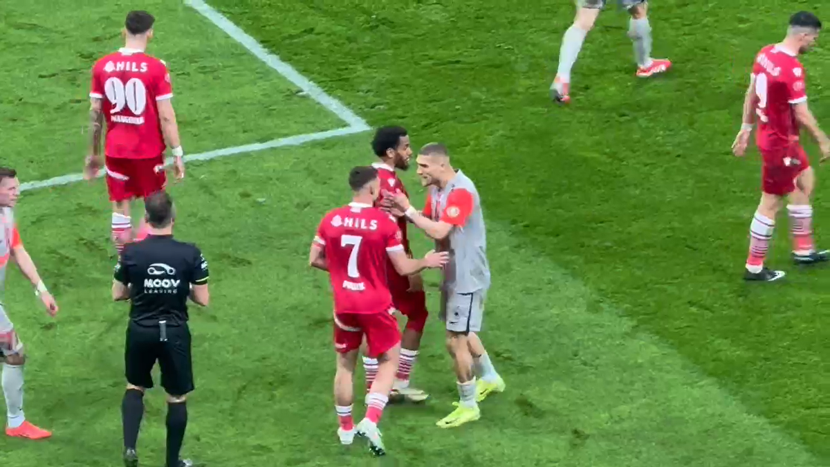 DINAMO - FCSB/ Miculescu s-a bucurat în fața PCH