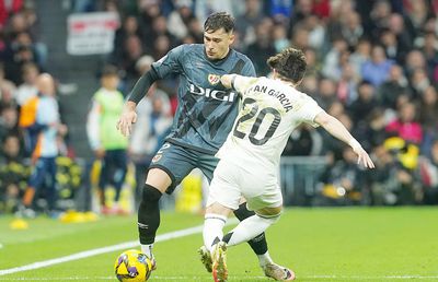 Cum a punctat Andrei Rațiu cu Alaves » Jurnaliștii spanioli îl confirmă pe Gică Craioveanu